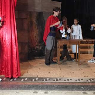 Pièce de théâtre des 5ème  « The Canterbury Tales »