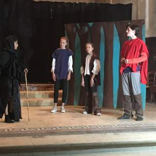 Pièce de théâtre des 5ème  « The Canterbury Tales »